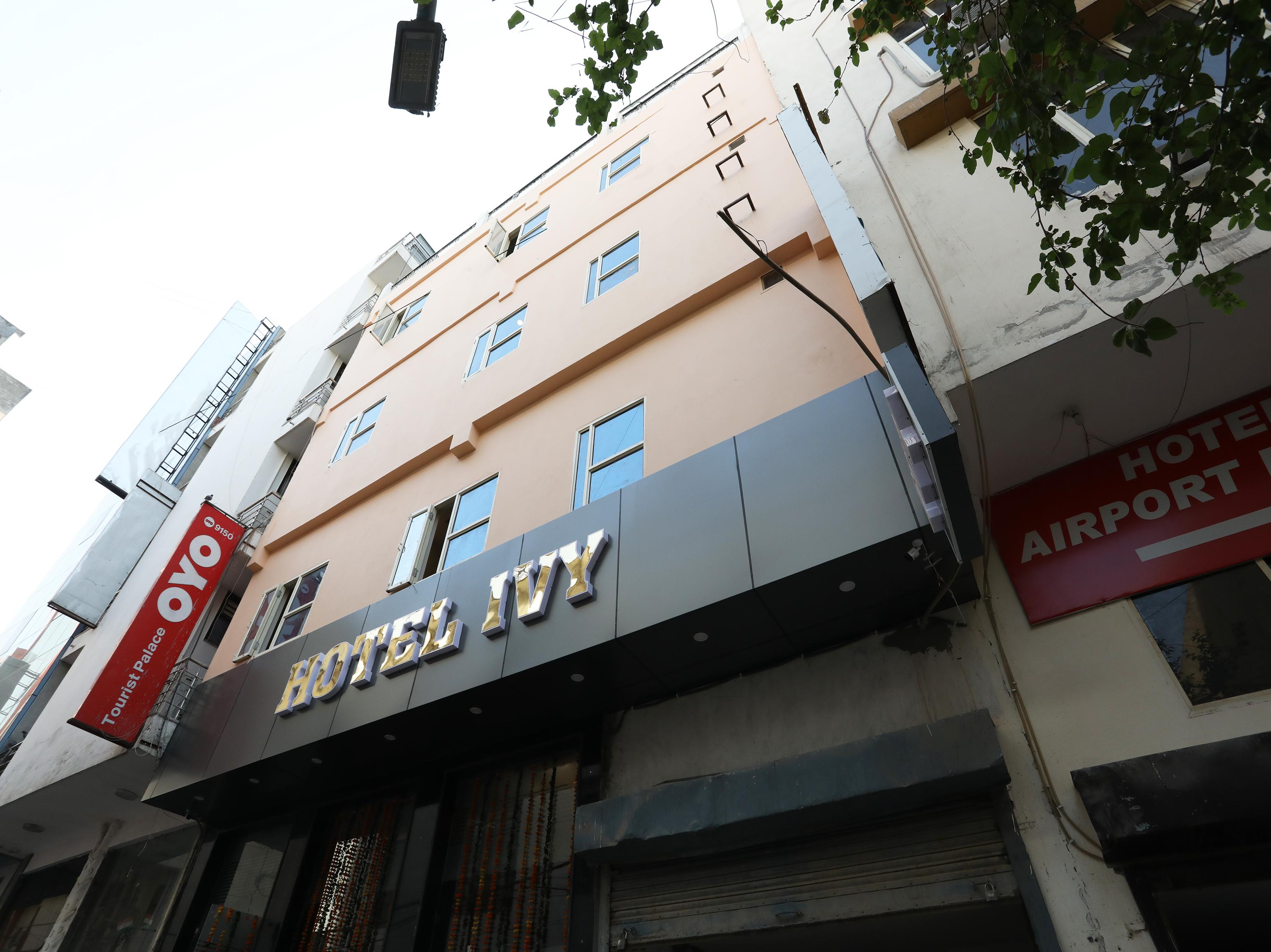 Hotel Ivy Nova Deli Exterior foto